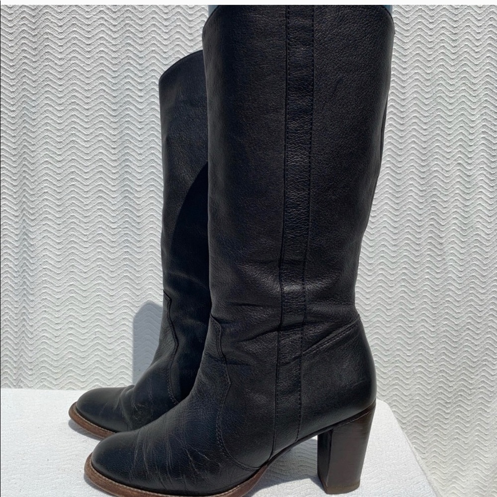 Michael Kor Black Leather Cow Girl Style Boots